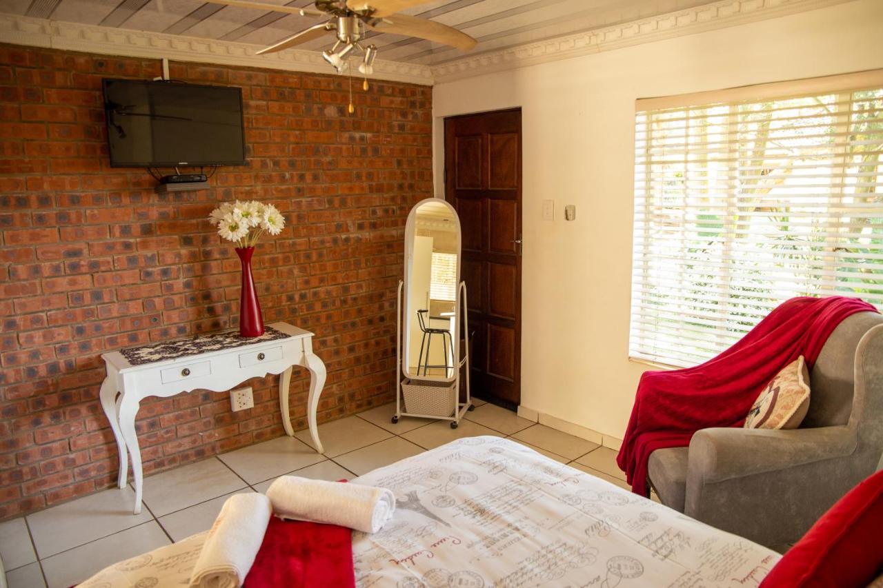 Lincoln Cottages Bnb & Self-Catering Pietermaritzburg Bagian luar foto